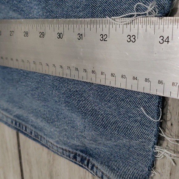 Zara Wide Legged Jeans. - Picture 10 of 12